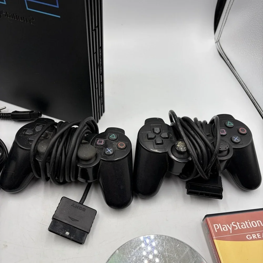 Sony PlayStation 2 SCPH-39001 Console Bundle 2 Controllers 5 Games Memory Card